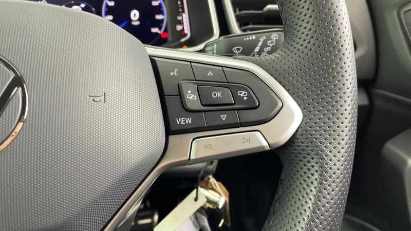 Used Volkswagen T-Roc 2025 for sale - 76244770: Photo 24