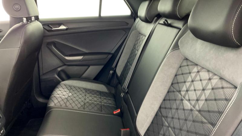 Used Volkswagen T-Roc 2025 for sale - 76244770: Photo 32