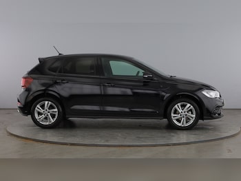 Used Volkswagen Polo 2024 for sale - 78381582: Photo