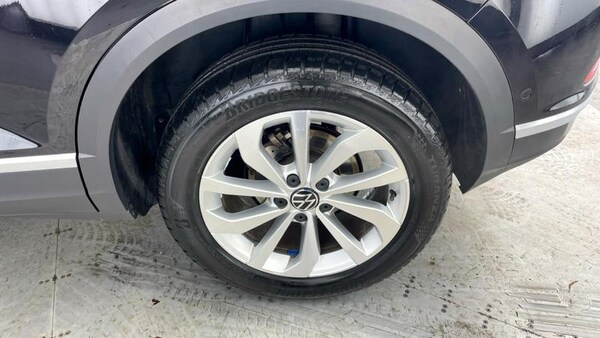 Used Volkswagen T-Roc 2023 for sale - 75638868: Photo 31