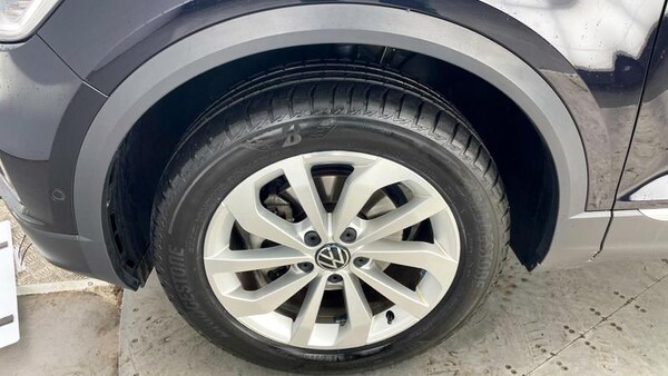 Used Volkswagen T-Roc 2023 for sale - 75638868: Photo 33