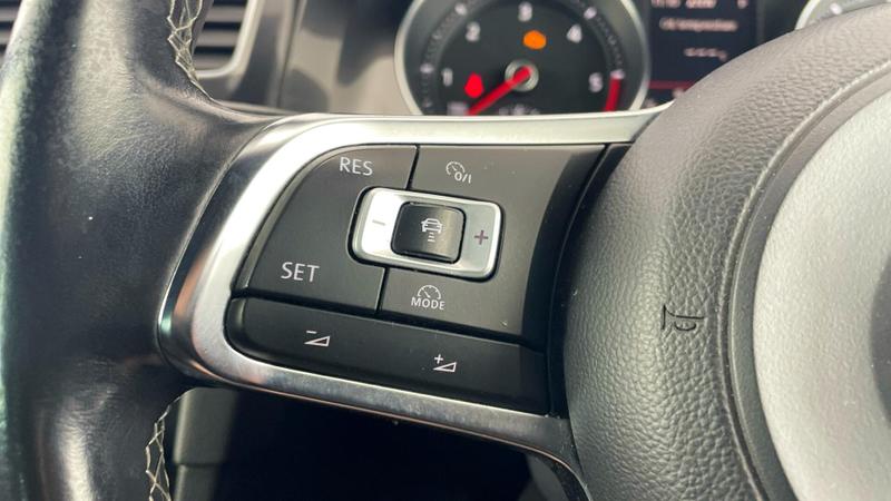 Used Volkswagen Golf 2016 for sale - 76692987: Photo 21