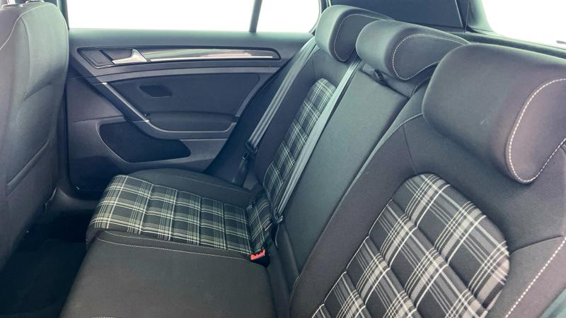 Used Volkswagen Golf 2016 for sale - 76692987: Photo 34