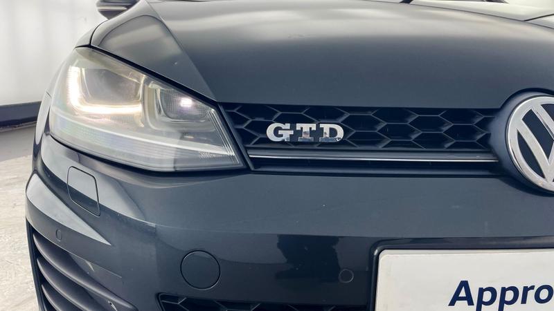 Used Volkswagen Golf 2016 for sale - 76692987: Photo 40