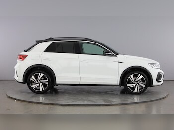 Used Volkswagen T-Roc 2025 for sale - 77678933: Photo