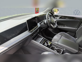 Used Volkswagen Tiguan 2024 for sale - 78862198: Photo