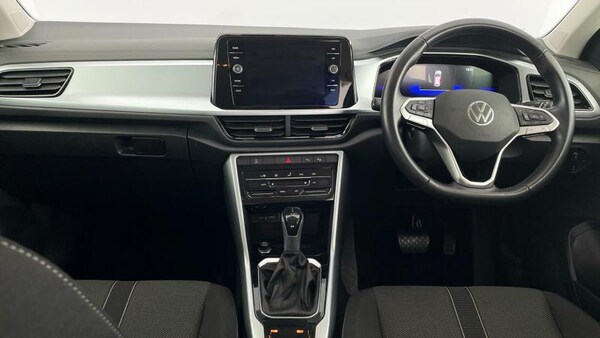 Used Volkswagen T-Roc 2022 for sale - 75638886: Photo 8