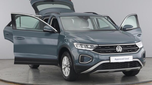 Used Volkswagen T-Roc 2022 for sale - 75638886: Photo 9