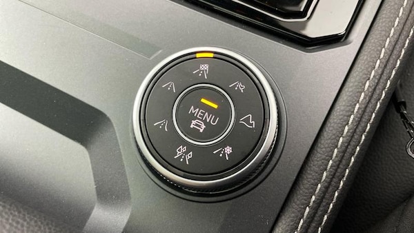 Used Volkswagen Touareg 2023 for sale - 75638943: Photo 21