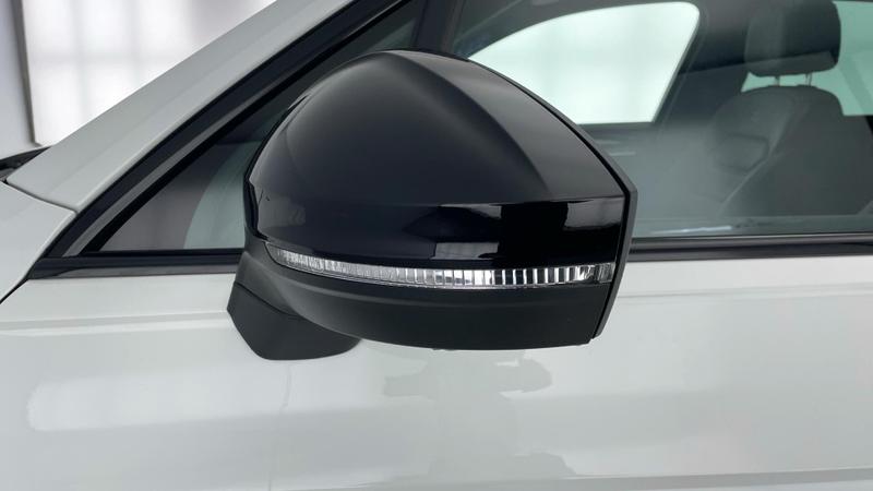 Used Volkswagen Touareg 2023 for sale - 75638943: Photo 43