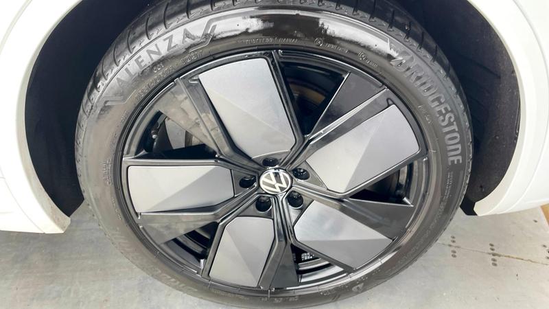 Used Volkswagen Touareg 2023 for sale - 75638943: Photo 5