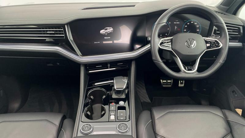 Used Volkswagen Touareg 2023 for sale - 75638943: Photo 8