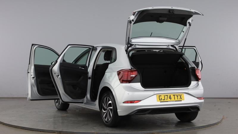 Used Volkswagen Polo 2024 for sale - 76949154: Photo 11