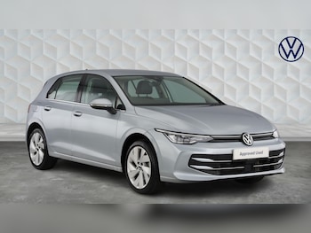 Used Volkswagen Golf 2025 for sale - 79042615: Photo