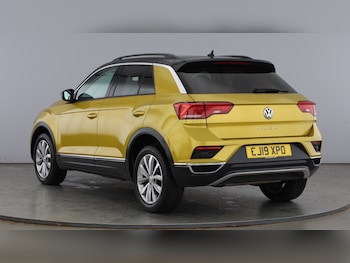 Used Volkswagen T-Roc 2019 for sale - 78078263: Photo
