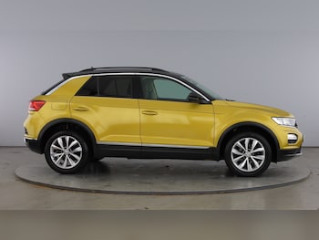 Used Volkswagen T-Roc 2019 for sale - 78078263: Photo