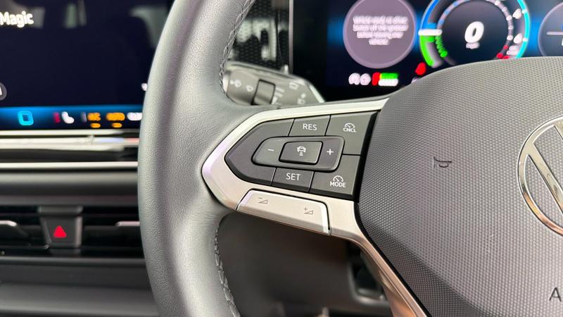 Used Volkswagen Tiguan 2025 for sale - 75517607: Photo 12