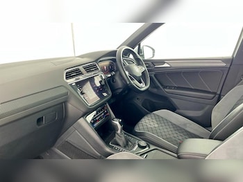 Used Volkswagen Tiguan 2022 for sale - 76933588: Photo