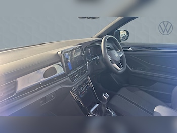 Used Volkswagen T-Roc 2026 for sale - 78367067: Photo