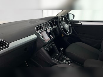 Used Volkswagen Tiguan 2018 for sale - 76244786: Photo