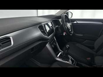 Used Volkswagen T-Roc 2021 for sale - 75084575: Photo