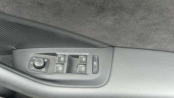 Used Volkswagen Passat 2025 for sale - 74537675: Photo 18