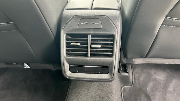 Used Volkswagen Passat 2025 for sale - 74537675: Photo 26
