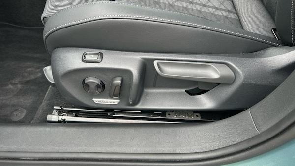 Used Volkswagen Passat 2025 for sale - 74537675: Photo 35