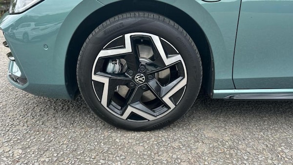 Used Volkswagen Passat 2025 for sale - 74537675: Photo 40