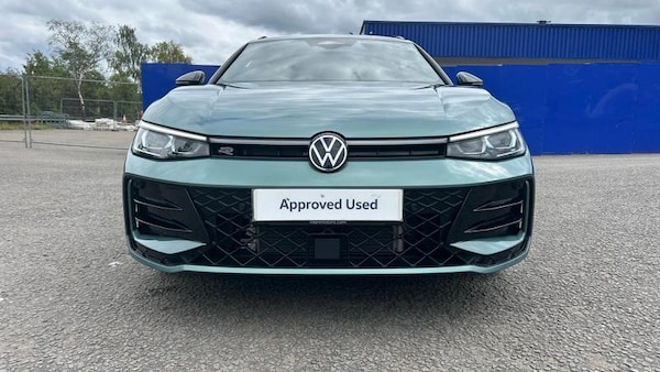 Used Volkswagen Passat 2025 for sale - 74537675: Photo 9