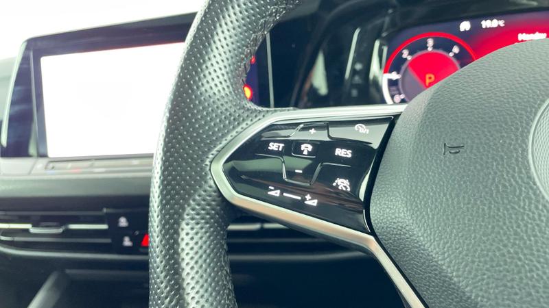 Used Volkswagen Golf 2022 for sale - 77339942: Photo 23