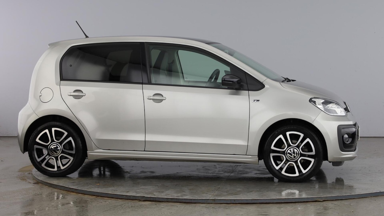 Used Volkswagen up! 2023 for sale - 77602944: Photo 4