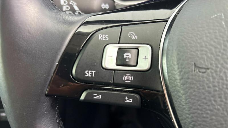 Used Volkswagen T-Roc 2021 for sale - 77198844: Photo 21