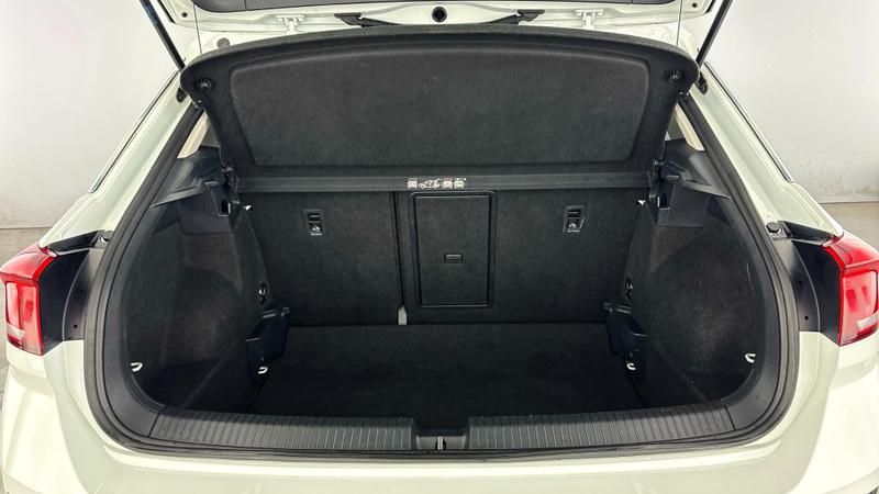 Used Volkswagen T-Roc 2021 for sale - 77198844: Photo 29