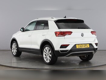 Used Volkswagen T-Roc 2021 for sale - 77198844: Photo