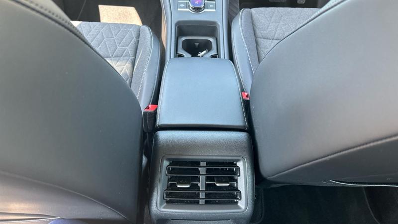 Vehicle 33
