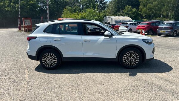 Used Volkswagen Tiguan 2024 for sale - 74484125: Photo 34