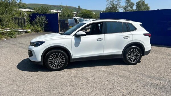 Used Volkswagen Tiguan 2024 for sale - 74484125: Photo 35
