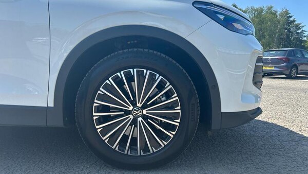 Used Volkswagen Tiguan 2024 for sale - 74484125: Photo 5