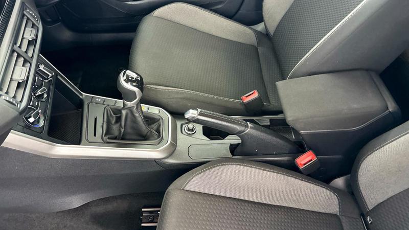 Used Volkswagen Polo 2022 for sale - 77335973: Photo 31