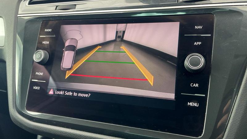 Used Volkswagen Tiguan 2019 for sale - 76664852: Photo 22