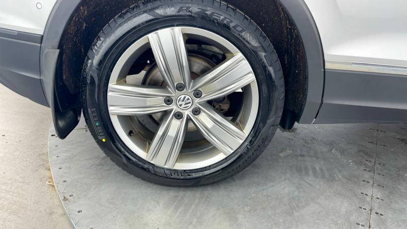 Used Volkswagen Tiguan 2019 for sale - 76664852: Photo 26