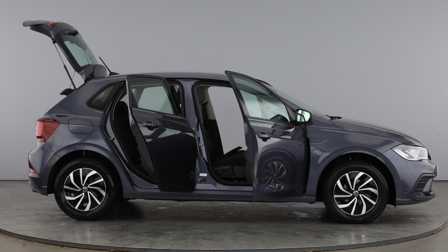 Used Volkswagen Polo 2024 for sale - 77872311: Photo 10