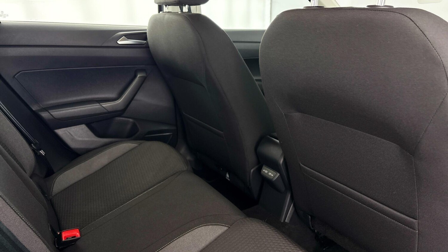 Used Volkswagen Polo 2024 for sale - 77872311: Photo 17