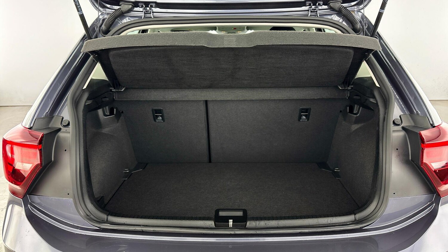 Used Volkswagen Polo 2024 for sale - 77872311: Photo 26