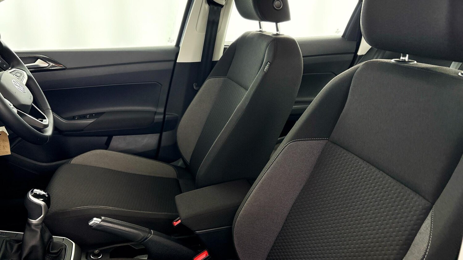 Used Volkswagen Polo 2024 for sale - 77872311: Photo 31