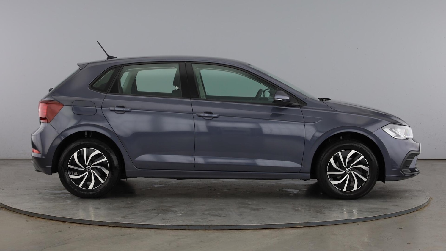 Used Volkswagen Polo 2024 for sale - 77872311: Photo 4