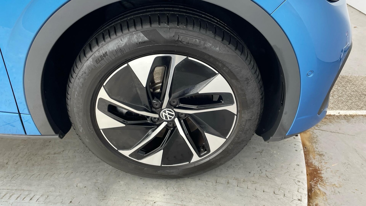 Used Volkswagen ID.5 2025 for sale - 77602966: Photo 5