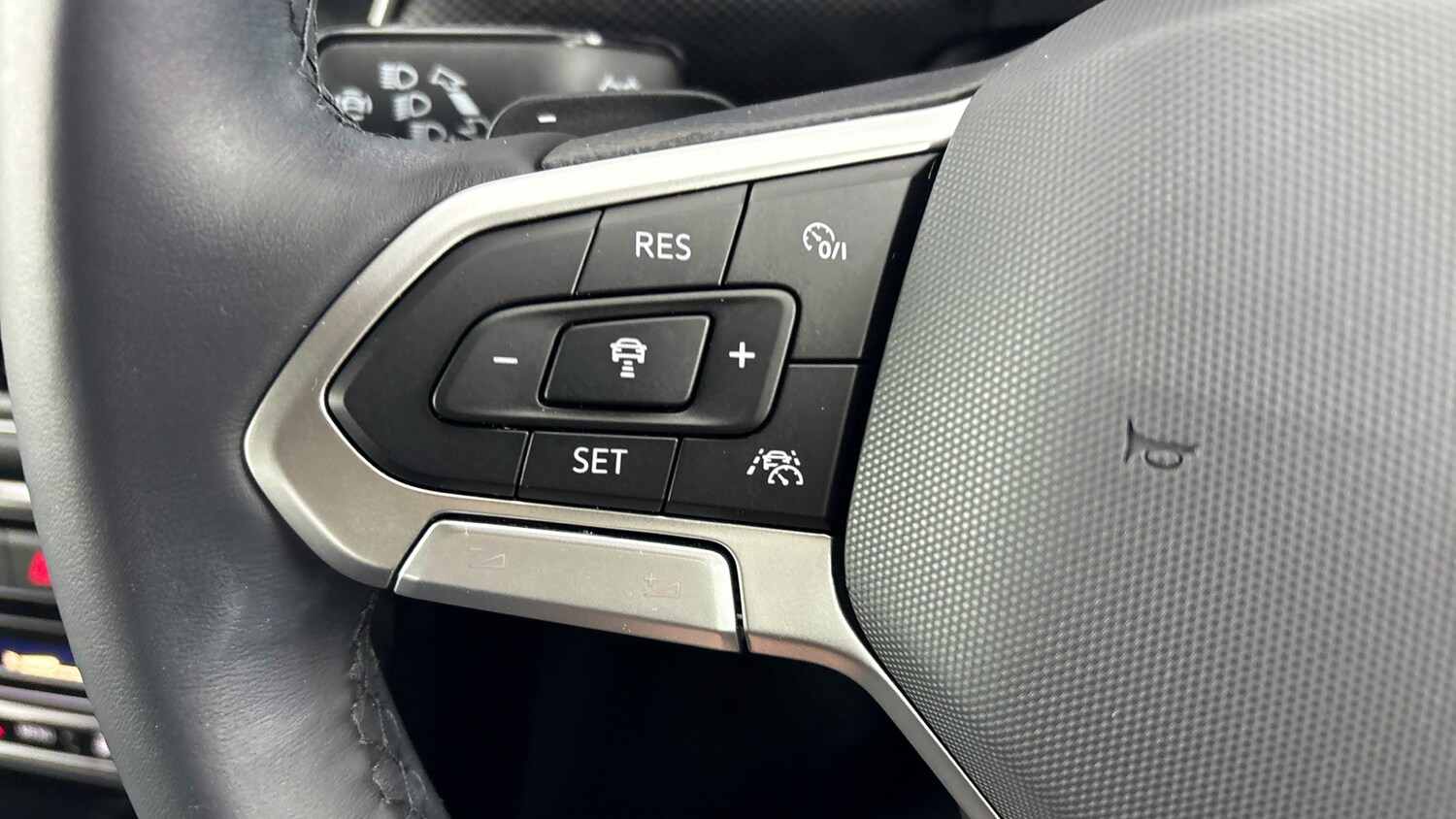 Used Volkswagen T-Cross 2025 for sale - 77906760: Photo 13