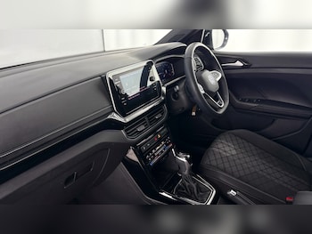 Used Volkswagen T-Cross 2025 for sale - 77906760: Photo